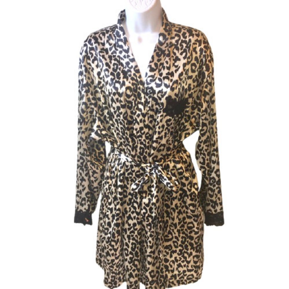 Intimate Essentials Robe Leopard Animal Print Large